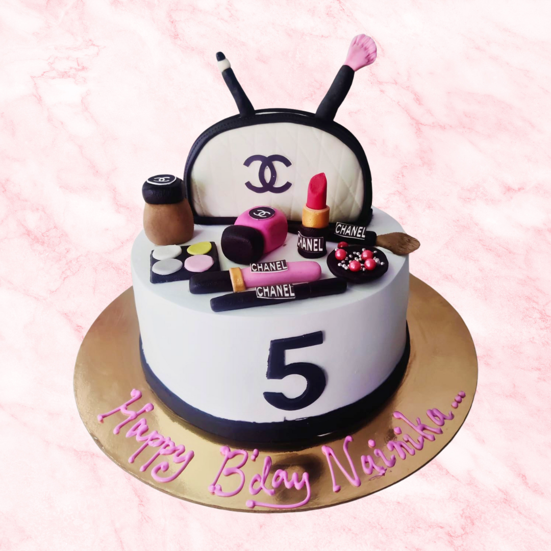 Chanel Dreams Cake
