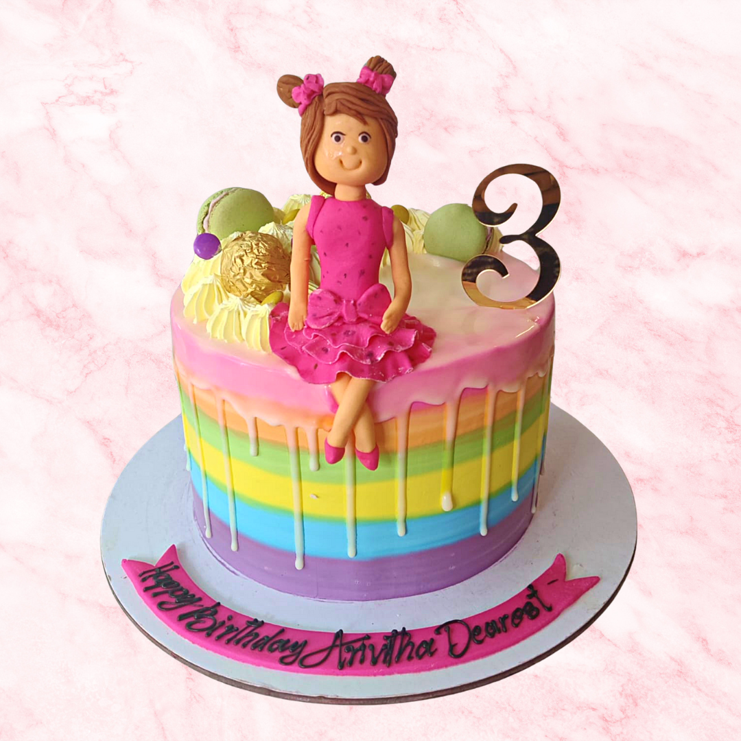 Doll & Macaron Dream Cake