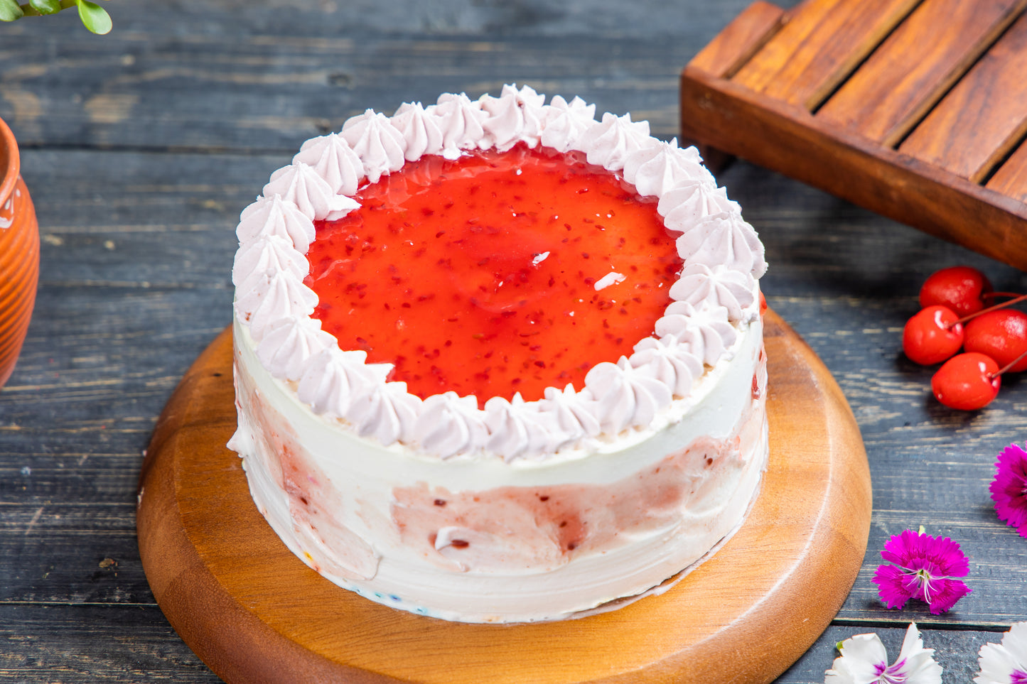 White Choc Raspberry Cake