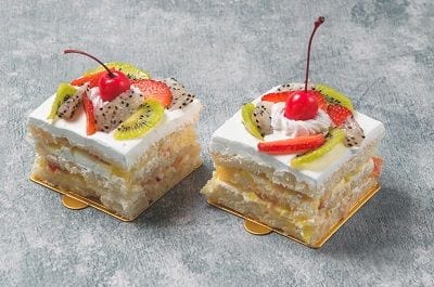 legateaucakes Egg Fruit of forest pastry (Box of 2 )