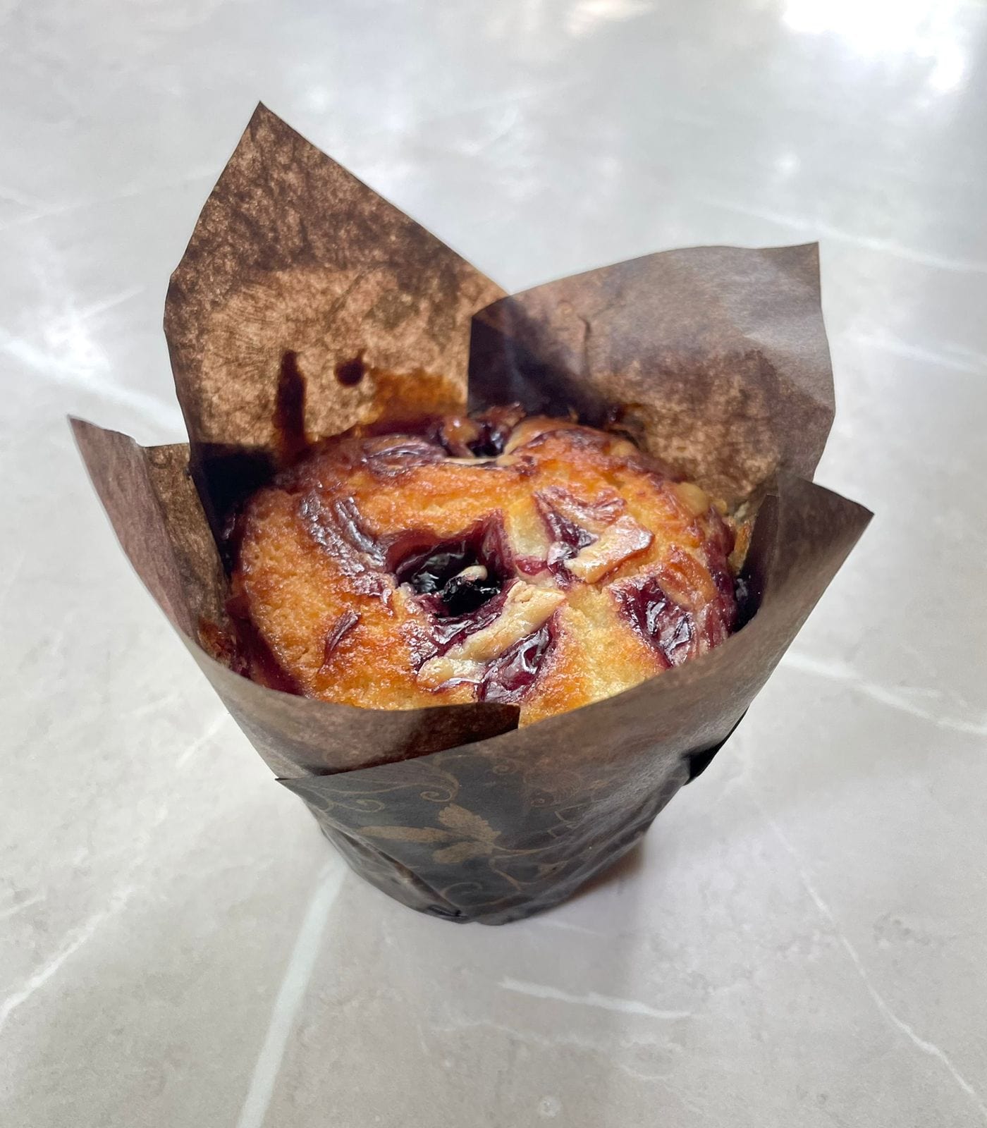 legateaucakes Eggless Vanilla Blueberry Muffin