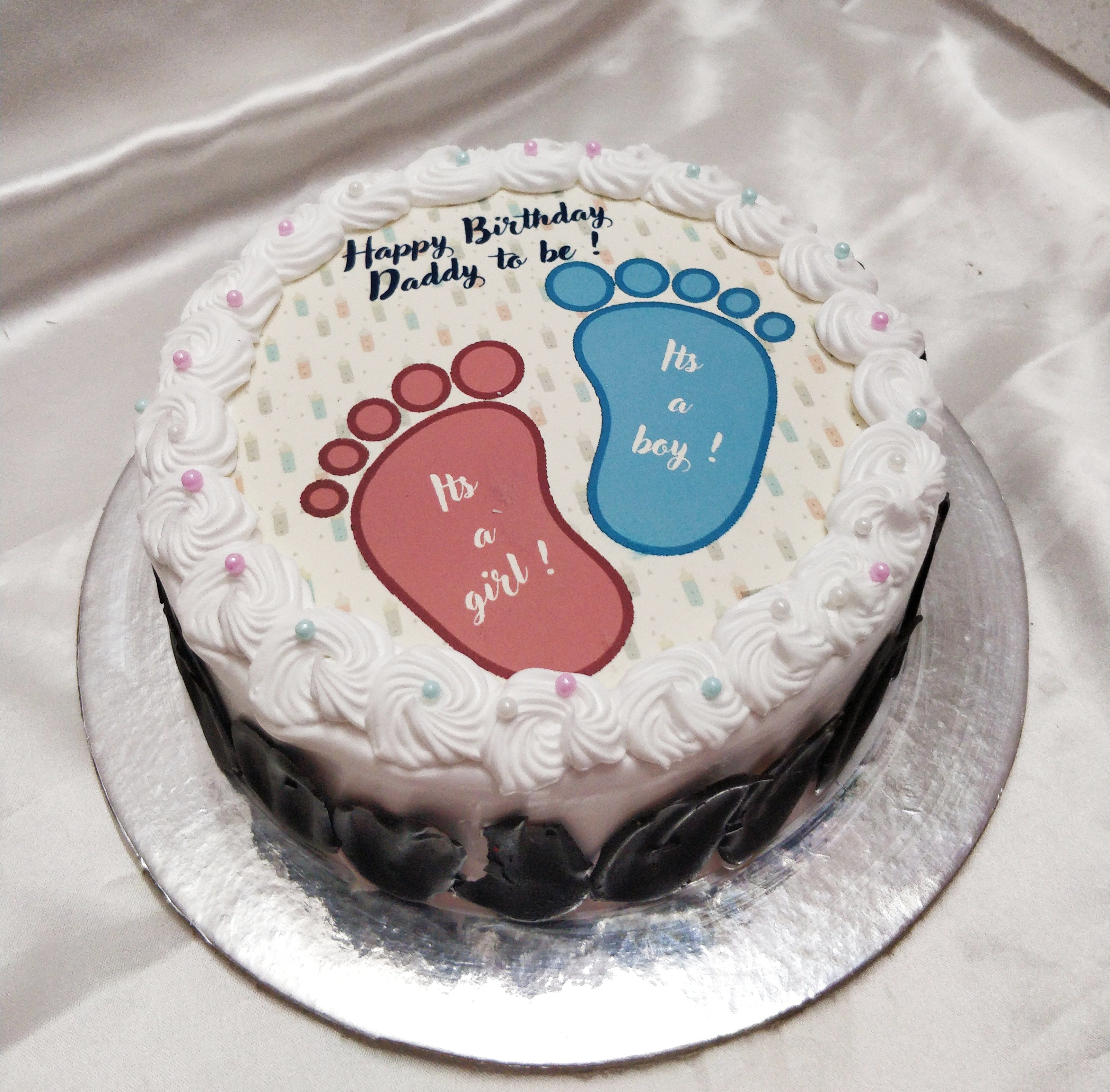 Photo of a babyshower cake blue green round - Patty's Cakes and Desserts