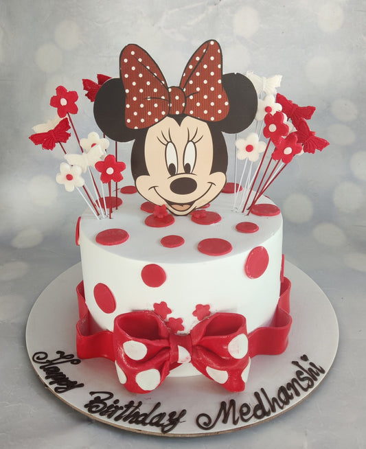 legateaucakes 1kg / Fruit of Forest / Egg Minnie Mouse Cake