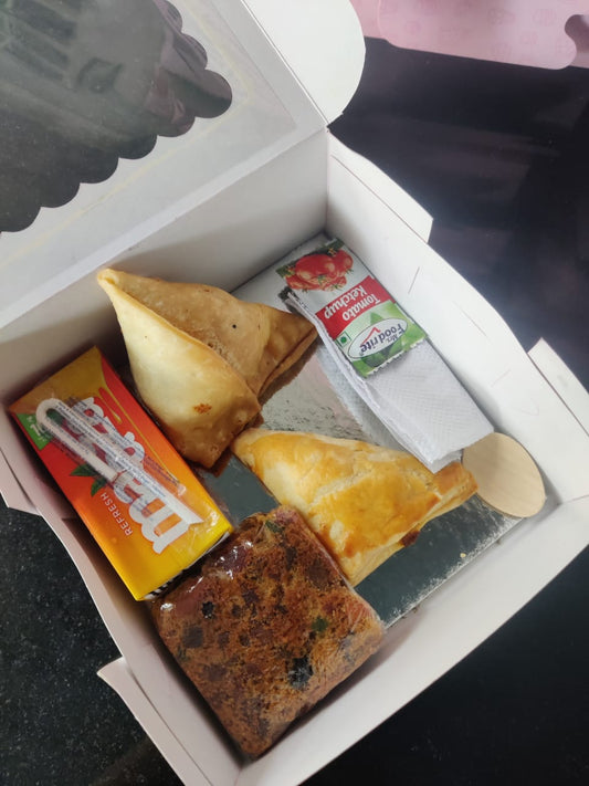 Budget Snacks Box