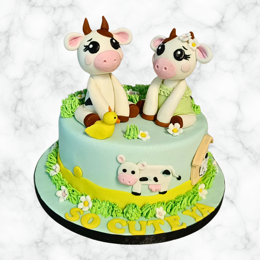 Moo-velous Meadows Cake