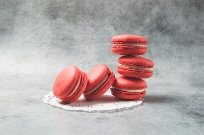 legateaucakes Egg Red Velvet Macarons (Box of 5)